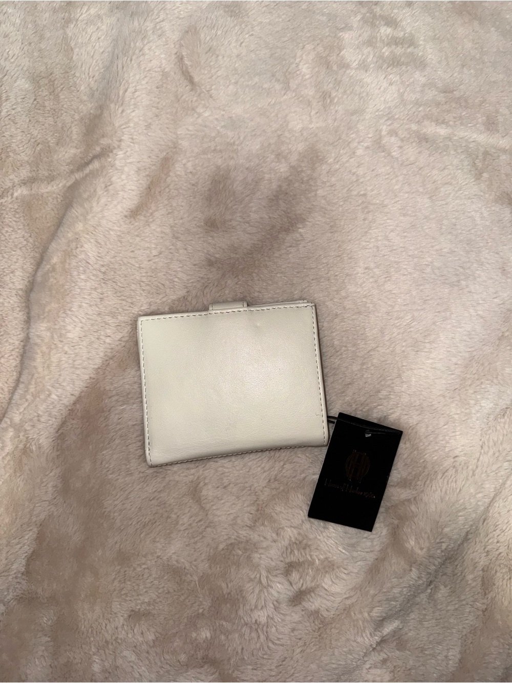 House of Harlow 1960 Cream Leather Bifold Wallet